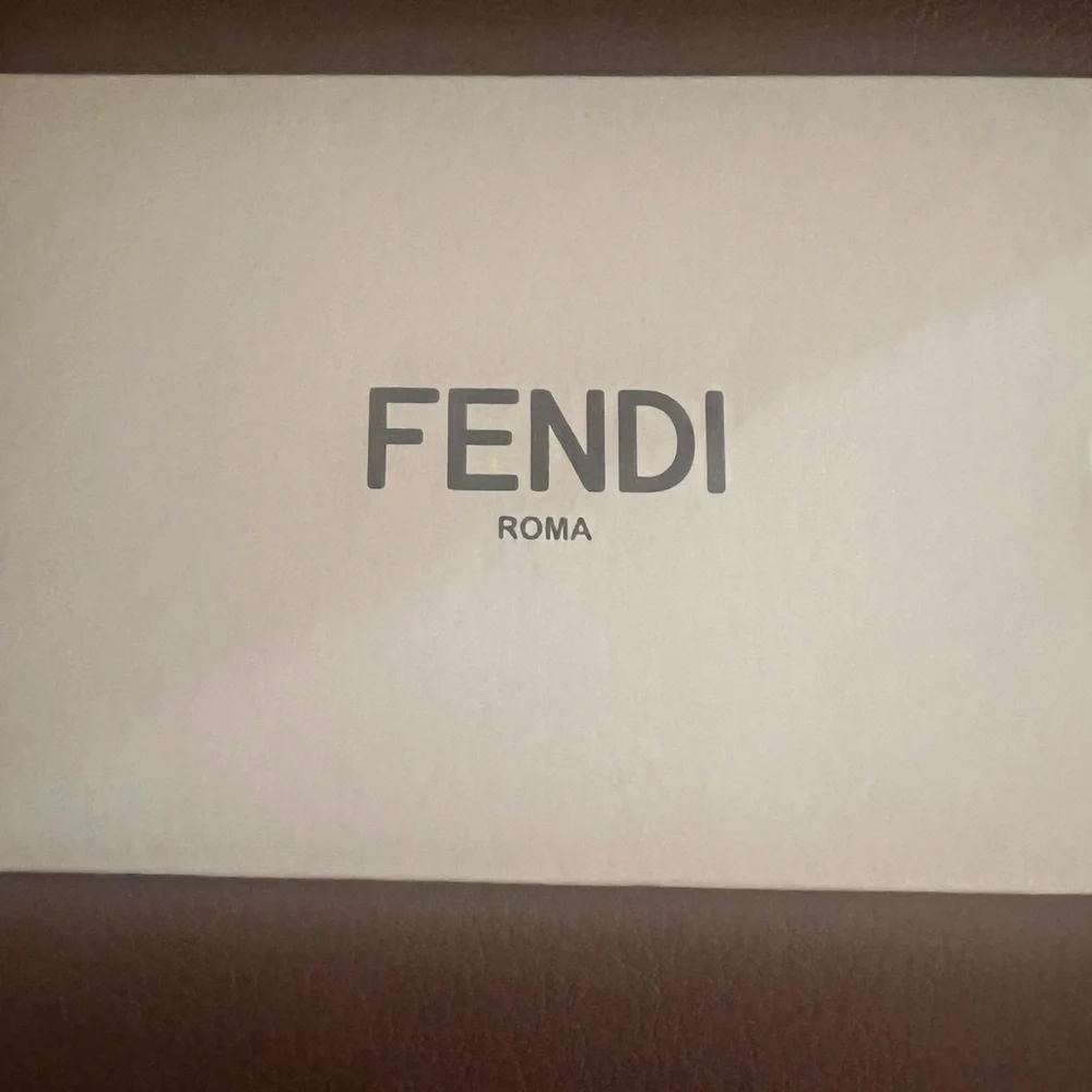 Fendi FF0256 Acetate Eyeglasses Burgundy Ivory 52-18-140 New Authentic